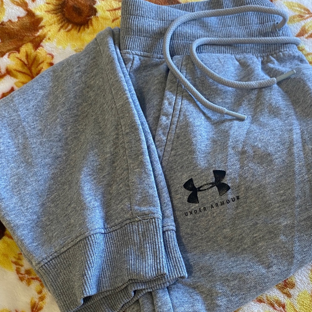 Under Armour Heather Gray Joggers